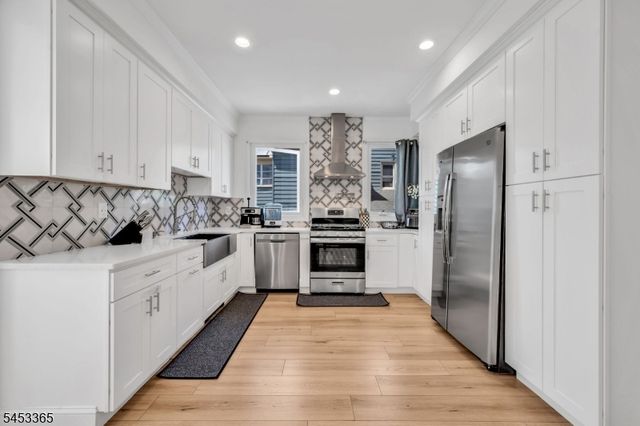 113 S Morris, Dover Town, NJ 07801