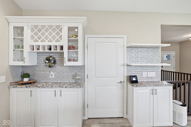 128 Woods Edge Boulevard E, Greencastle, IN 46135