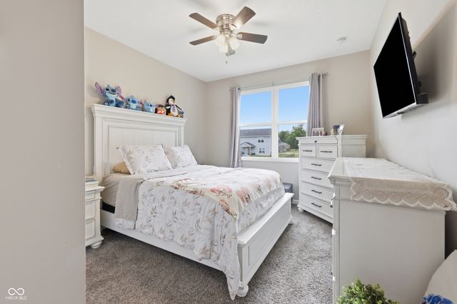 128 Woods Edge Boulevard E, Greencastle, IN 46135