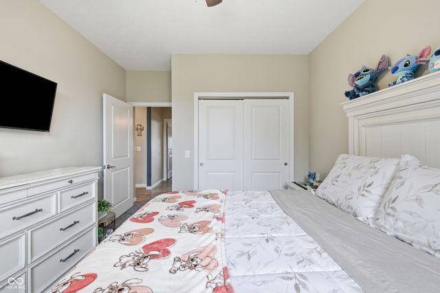 128 Woods Edge Boulevard E, Greencastle, IN 46135