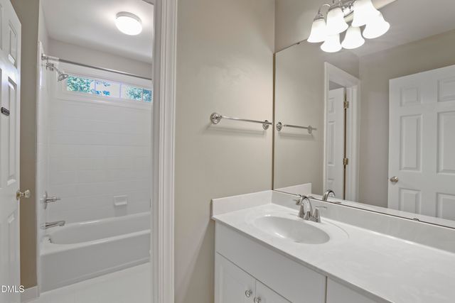 212 Kingsport Road, Holly Springs, NC 27540