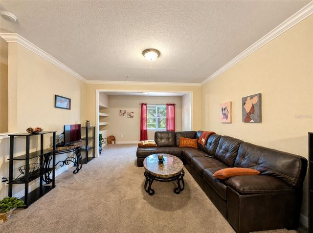 143 SOUTHERN PECAN CIRCLE 201, Winter Garden, FL 34787
