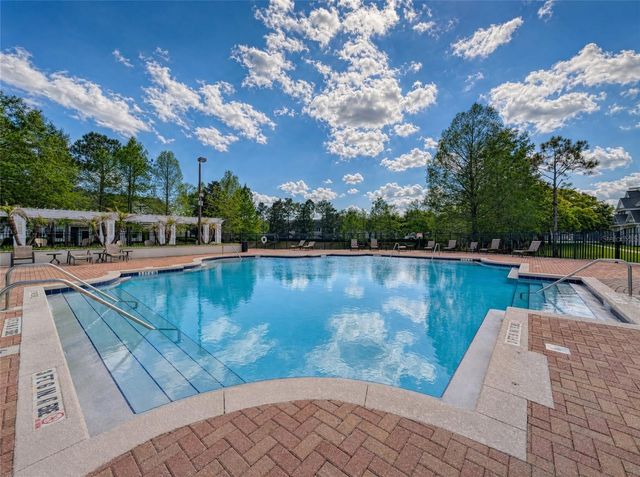 143 SOUTHERN PECAN CIRCLE 201, Winter Garden, FL 34787