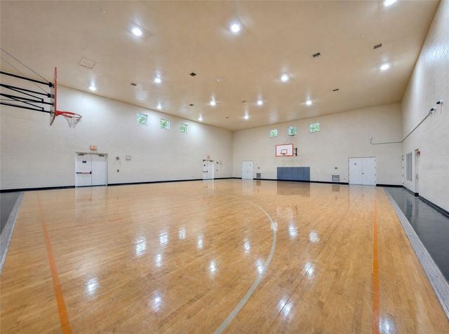 143 SOUTHERN PECAN CIRCLE 201, Winter Garden, FL 34787