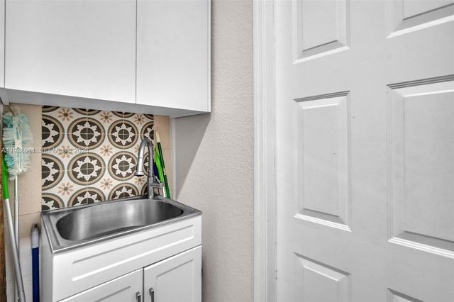 3586 SW 143rd Ave, Miramar, FL 33027