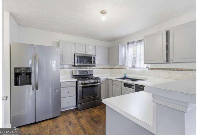 209 Regents Park, Stockbridge, GA 30281