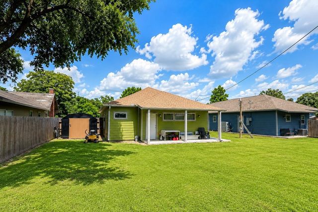 1020 10th Street, Hempstead, TX 77445