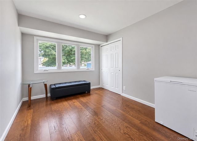 678 Clinton Avenue, Uniondale, NY 11553