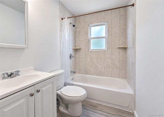 678 Clinton Avenue, Uniondale, NY 11553