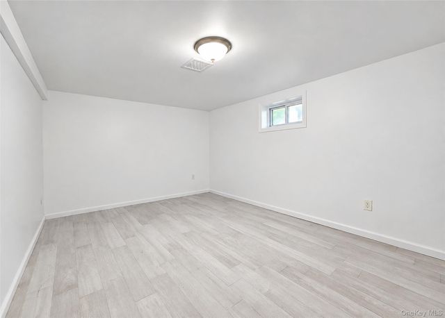 678 Clinton Avenue, Uniondale, NY 11553