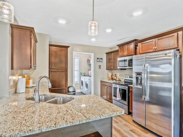 543 Woodtrace Dr, Clarksville, TN 37042