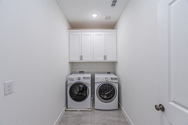 567 Cobblestone Lane, Irving, TX 75039