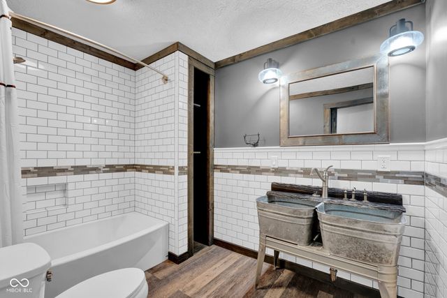 1747 E Tall Oaks Lane, Greencastle, IN 46135