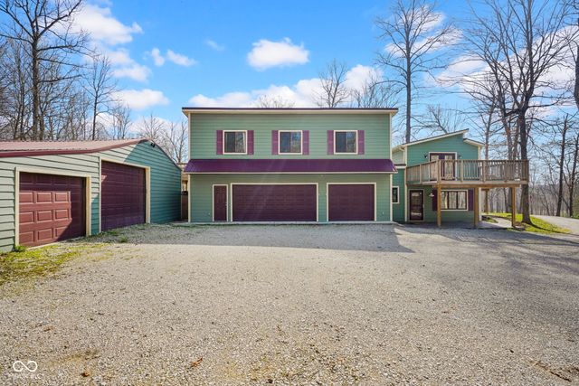 1747 E Tall Oaks Lane, Greencastle, IN 46135