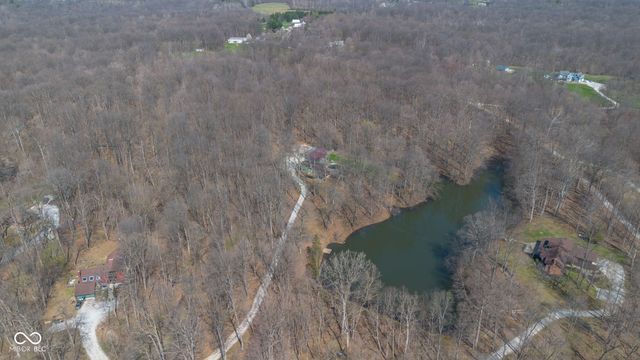 1747 E Tall Oaks Lane, Greencastle, IN 46135