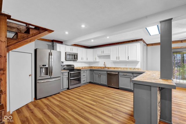 1747 E Tall Oaks Lane, Greencastle, IN 46135