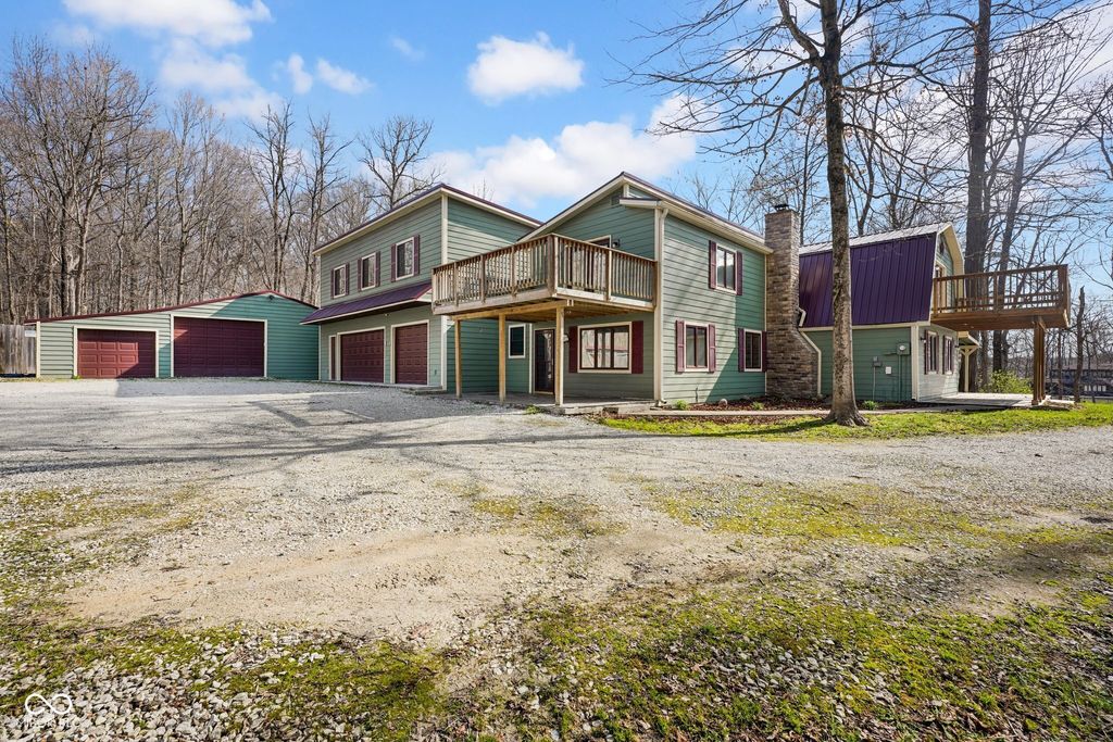 1747 E Tall Oaks Lane, Greencastle, IN 46135