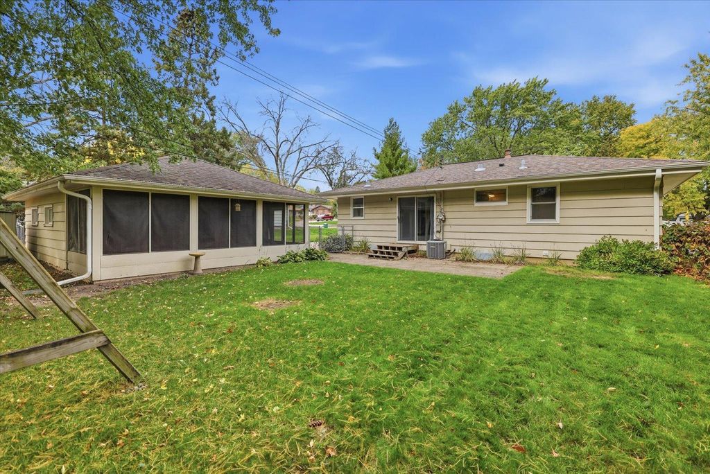 4409 Poplar Bridge Road, Bloomington, MN 55437 — photo 3