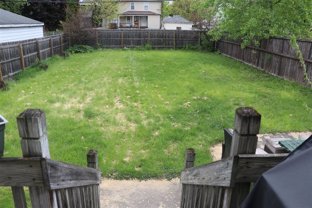421 E 6th Street, Monroe, MI 48161