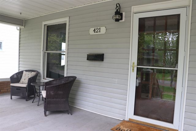 421 E 6th Street, Monroe, MI 48161