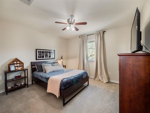 302 S Ridge CIR, Georgetown, TX 78628