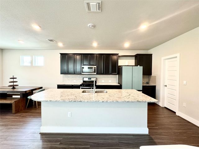 7103 Silver Star Lane 60, Austin, TX 78744