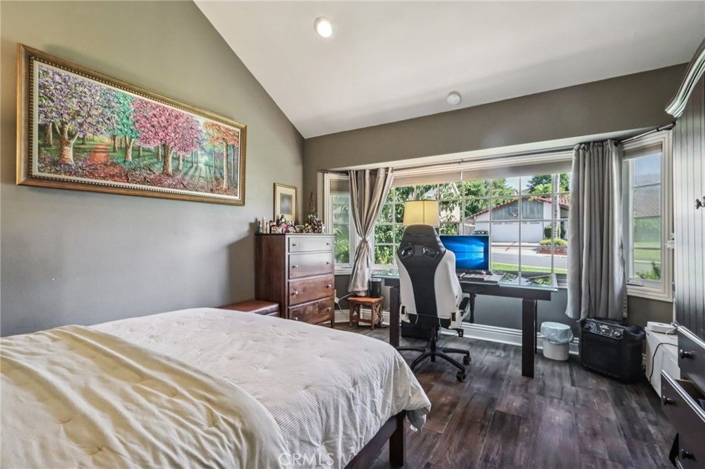 Image 10 of property listing at 25721 Cervantes Lane, Mission Viejo, CA 92691