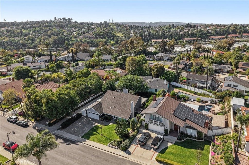 Image 28 of property listing at 25721 Cervantes Lane, Mission Viejo, CA 92691