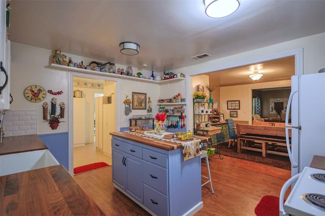 309 Tejas Trail, Springtown, TX 76082