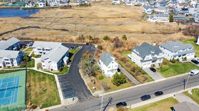 47 Valentine Street, Monmouth Beach, NJ 07750