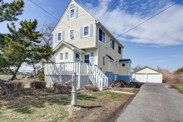 47 Valentine Street, Monmouth Beach, NJ 07750