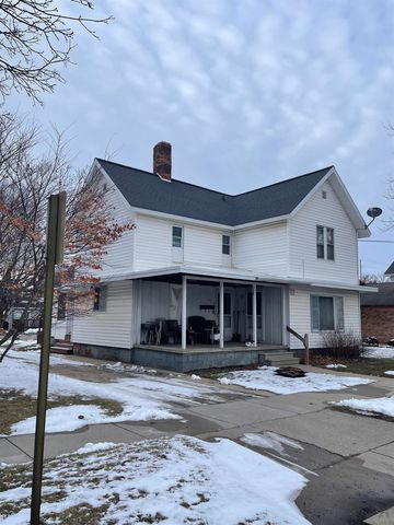 321 N Ball Street, Owosso, MI 48867