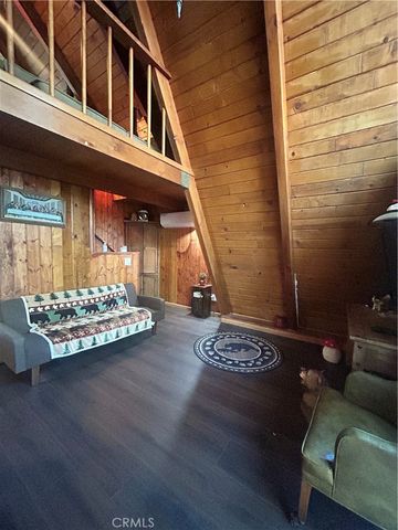 32744 Encina, Running Springs, CA 92382