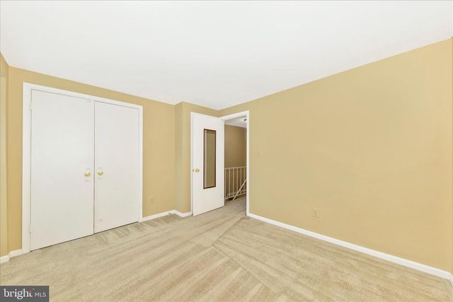 20559 STRATH HAVEN, Gaithersburg, MD 20886