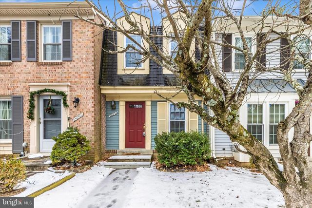 20559 STRATH HAVEN, Gaithersburg, MD 20886