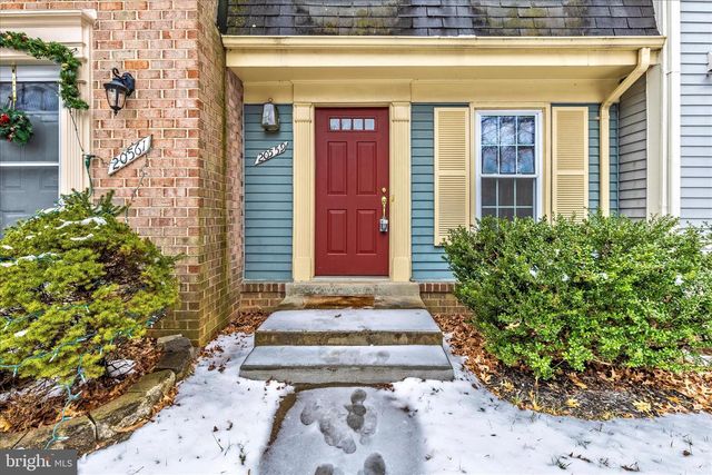 20559 STRATH HAVEN, Gaithersburg, MD 20886