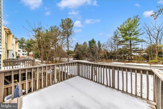 20559 STRATH HAVEN, Gaithersburg, MD 20886