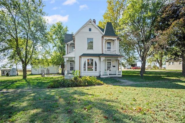 309 Maple Avenue, Denton, KS 66017
