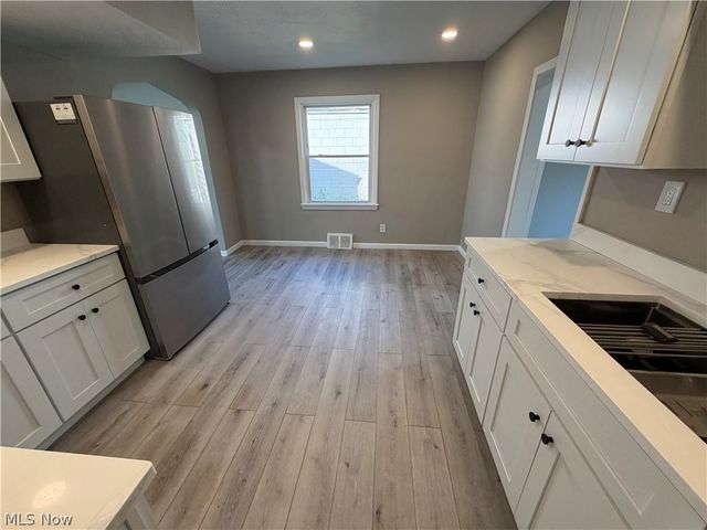 21270 Priday Avenue, Euclid, OH 44123