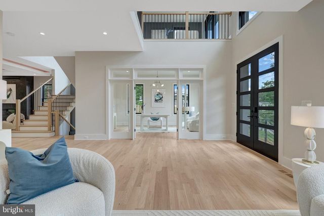 6514 BYRNES DR, Mclean, VA 22101