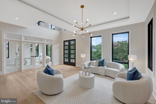 6514 BYRNES DR, Mclean, VA 22101