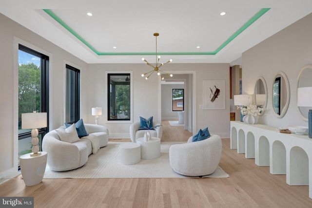 6514 BYRNES DR, Mclean, VA 22101