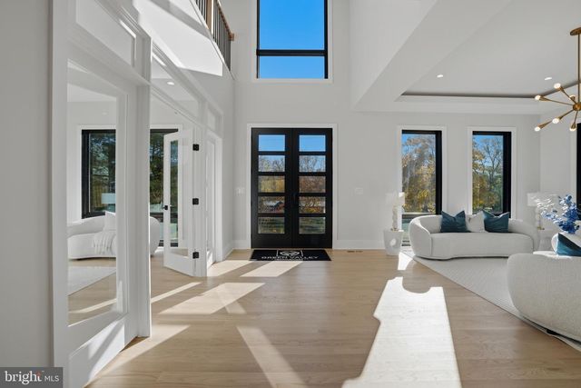 6514 BYRNES DR, Mclean, VA 22101