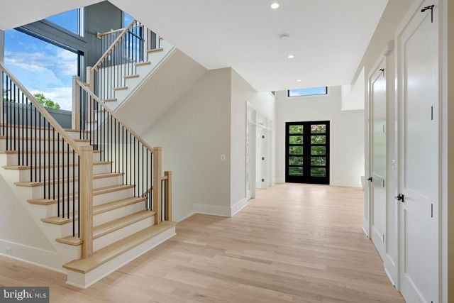 6514 BYRNES DR, Mclean, VA 22101