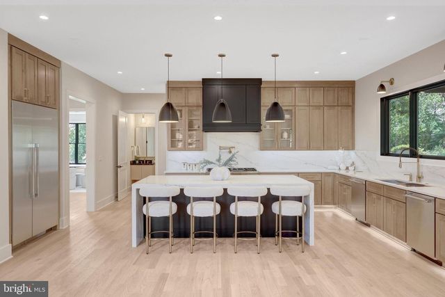 6514 BYRNES DR, Mclean, VA 22101