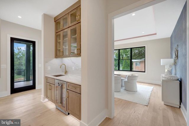 6514 BYRNES DR, Mclean, VA 22101