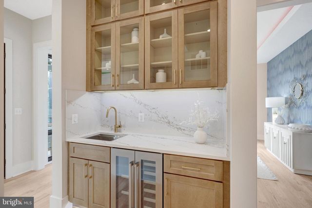 6514 BYRNES DR, Mclean, VA 22101