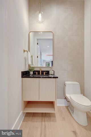 6514 BYRNES DR, Mclean, VA 22101