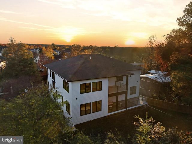 6514 BYRNES DR, Mclean, VA 22101