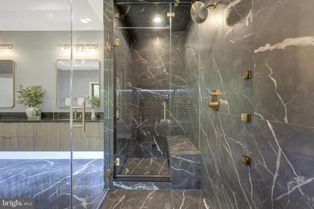 6514 BYRNES DR, Mclean, VA 22101